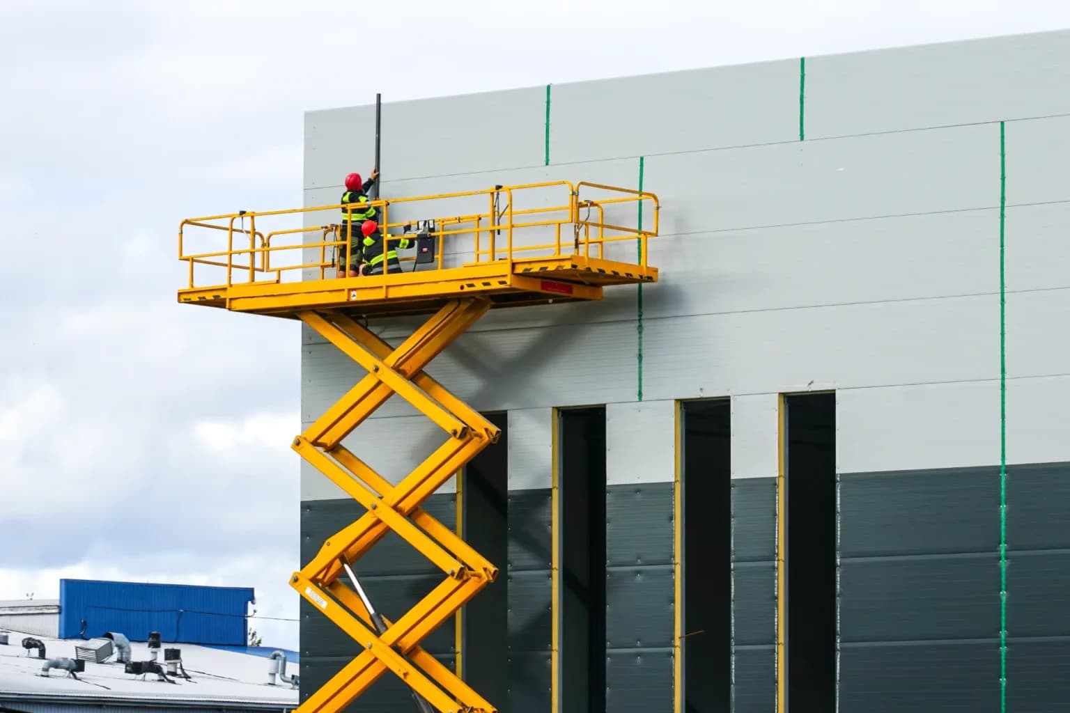Plant Loader Securer